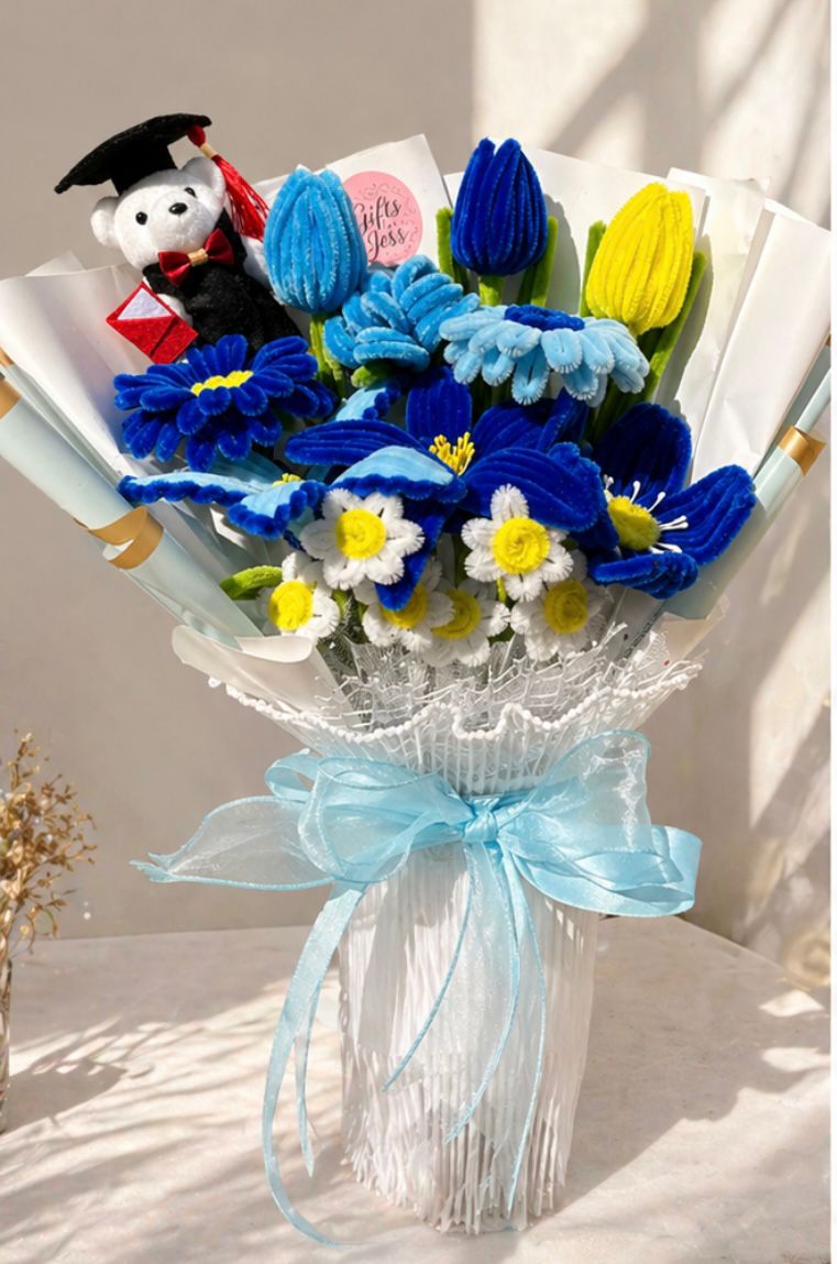 Handmade Graduation Flower Bouquet – Choose Your Colour Theme
